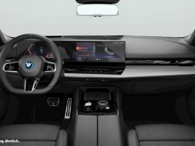 BMW 550 M-Sport Sedan xDrive