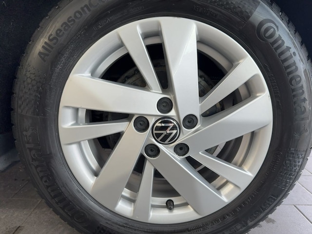 Volkswagen Polo 1.0 TSI DSG Highline