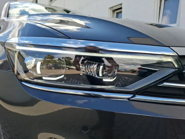 Volkswagen Passat Business DSG