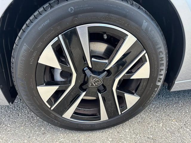 Peugeot 208 Allure Pack PureTech