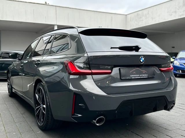 BMW 330 330d M-Sport Touring xDrive