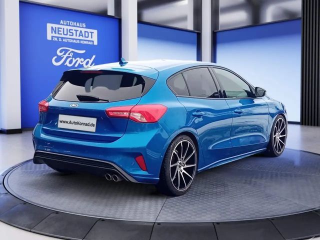 Ford Focus ST Line