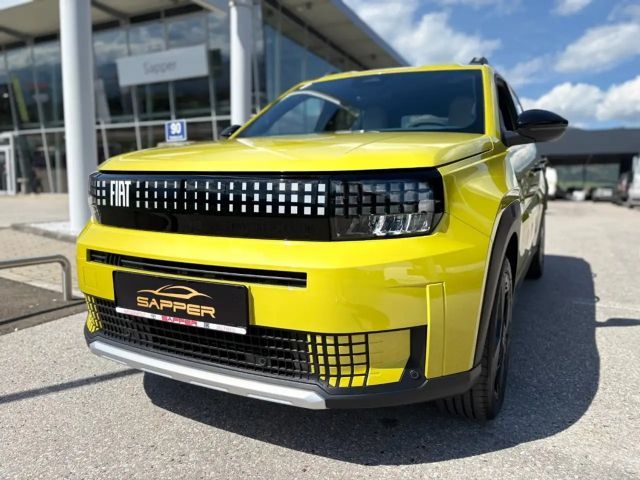 Fiat Grande Panda E La Prima