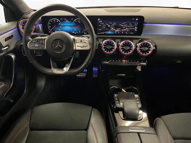 Mercedes-Benz A 200 AMG Line