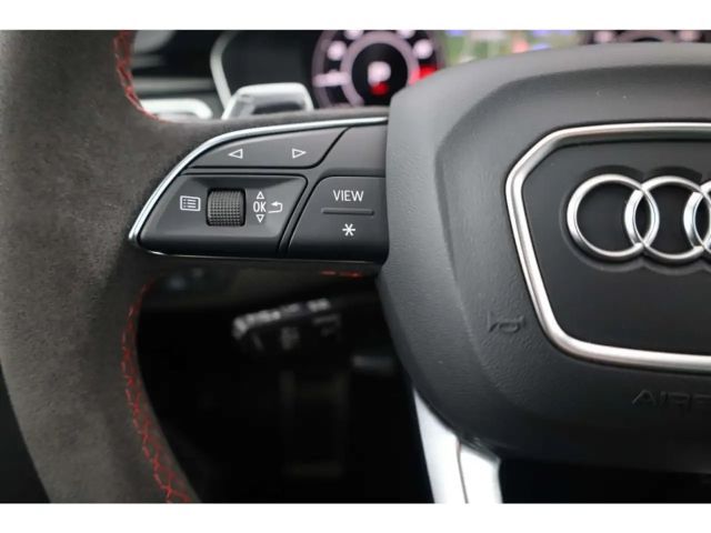 Audi RS4 Avant Quattro