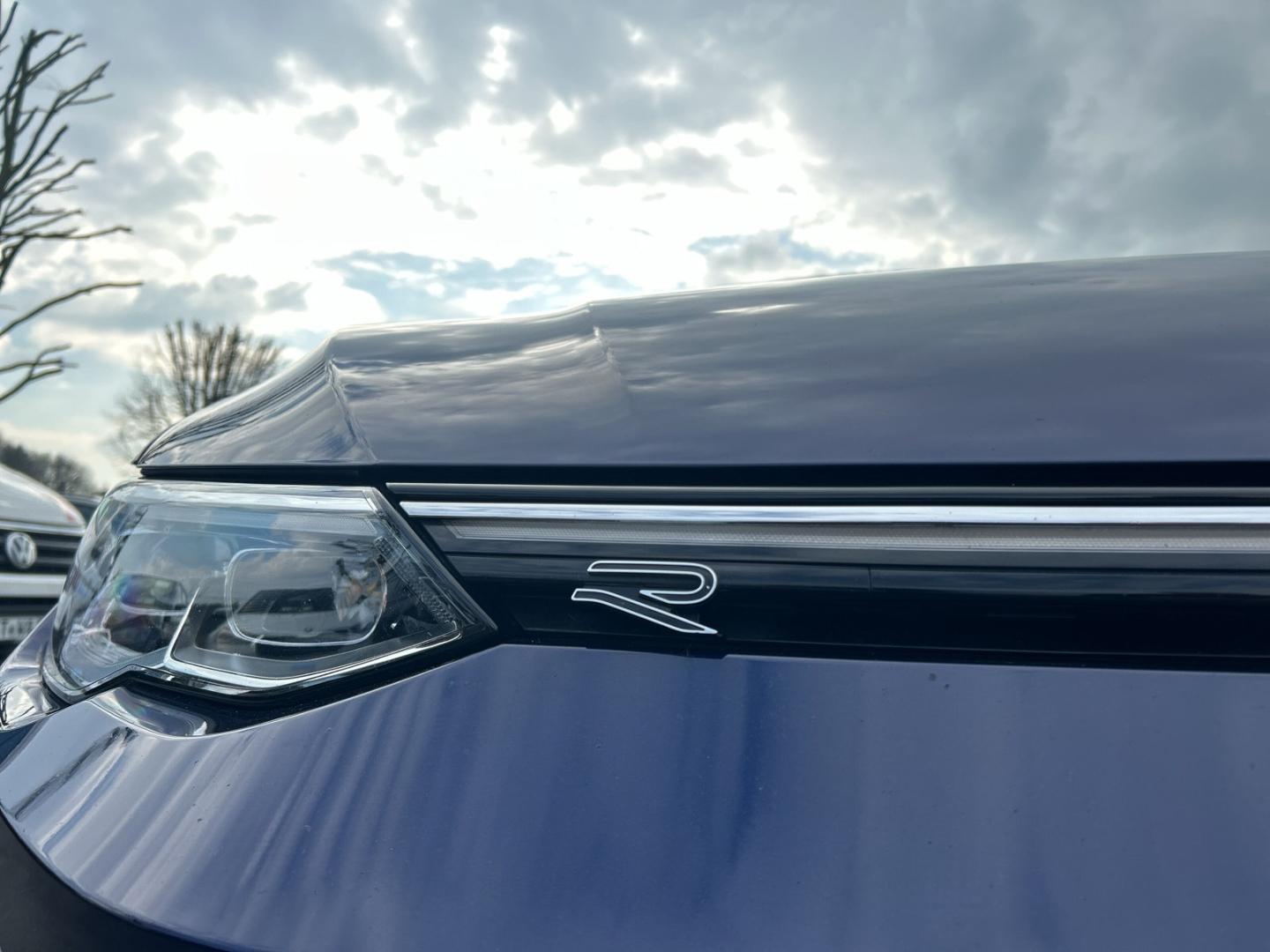 Volkswagen Golf DSG Golf VIII R-Line Variant