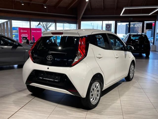 Toyota Aygo 1.0 VVT-i Play X-play