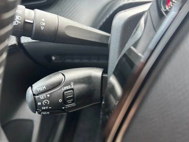 Peugeot 208 Active Pack