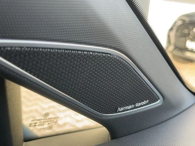 Volkswagen Golf 2.0 TSI