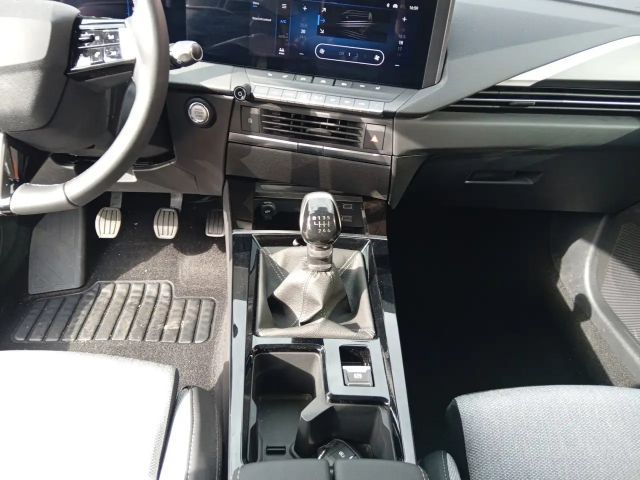 Opel Astra 1.2 Turbo Elegance Turbo