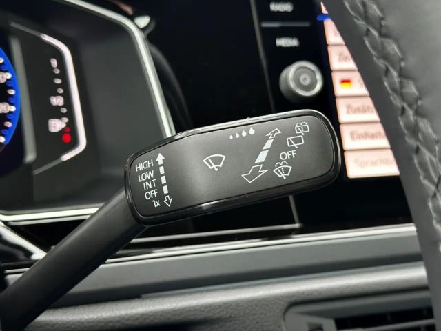 Volkswagen Taigo 1.0 TSI DSG R-Line