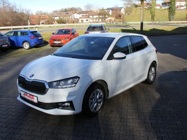 Skoda Fabia TSI 116PS DSG DESIGN LED NWW ALU PDC