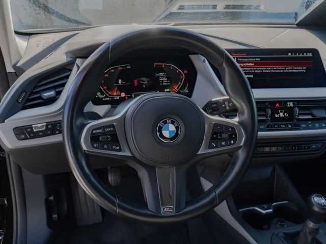 BMW 118 118i Advantage pakket Sedan