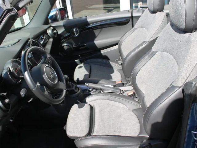 MINI One Cabrio One Classic Trim