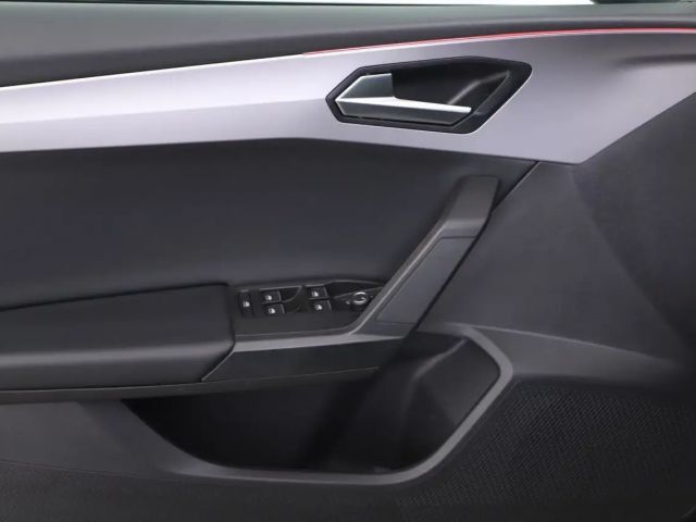 Seat Leon 1.5 eTSI DSG FR-lijn Sportstourer