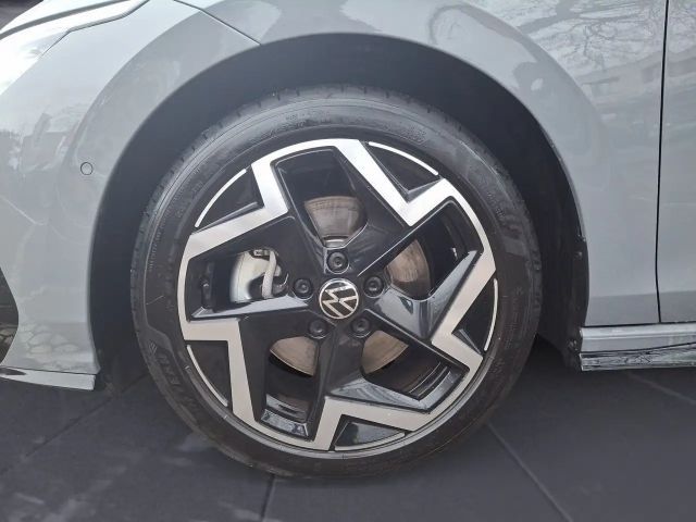 Volkswagen Golf 2.0 TDI DSG R-Line Variant