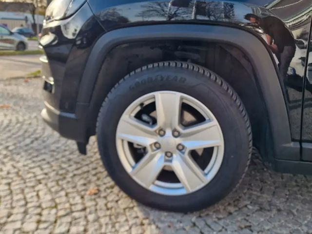 Jeep Compass Altitude Hybrid