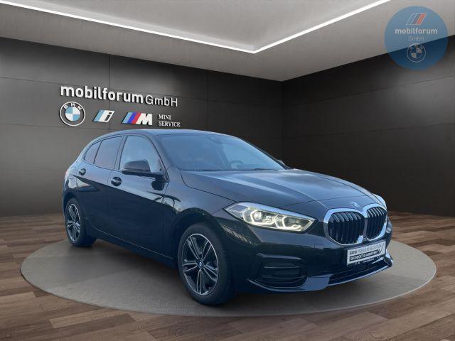 BMW 120 120i Sedan
