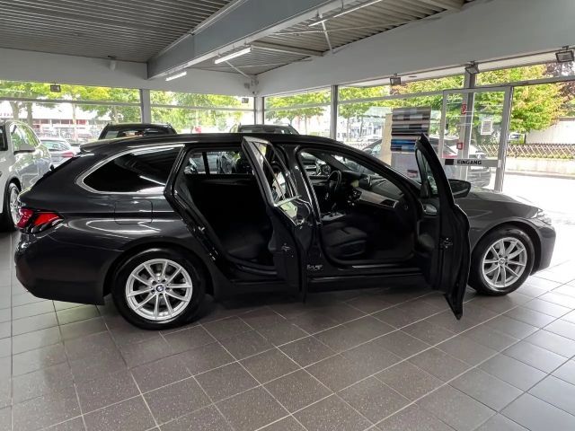 BMW 520 520d Business Line Touring