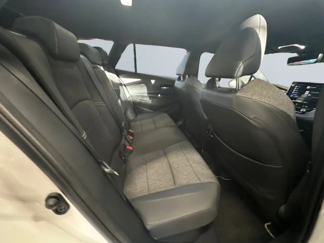 Toyota Corolla Hybride Team D