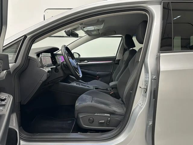 Volkswagen Golf DSG Life Variant