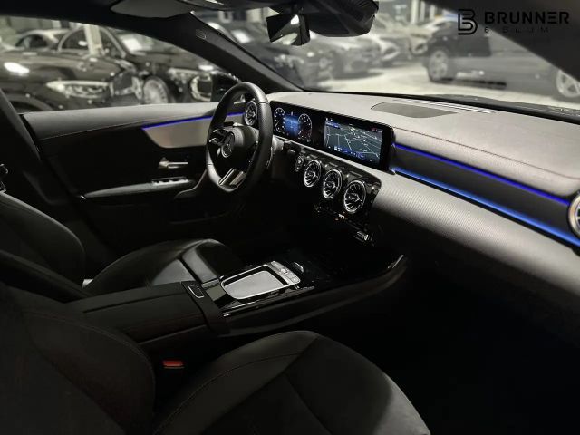 Mercedes-Benz CLA 180 AMG Line Coupé