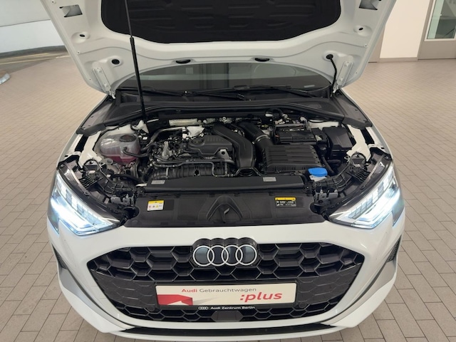 Audi A3 30 TFSI S-Tronic Sportback