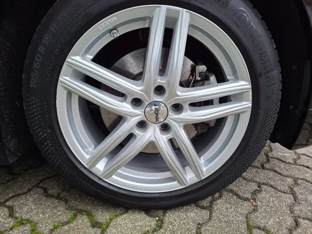 Renault Megane E-Tech E-Tech Evolution