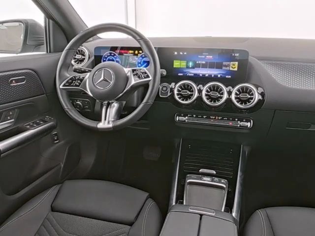Mercedes-Benz EQA 300 4MATIC Progressive