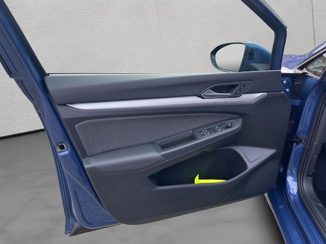 Volkswagen Golf 1.5 eTSI DSG Life Variant