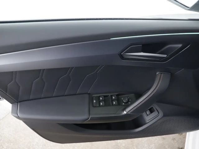 Cupra Leon DSG e-Hybrid