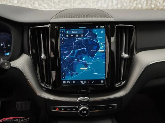 Volvo XC60 AWD Dark Plus