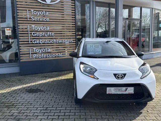 Toyota Aygo X Hatchback Play X-play