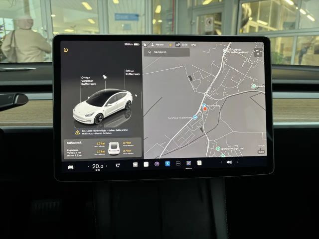 Tesla Model 3 RWD