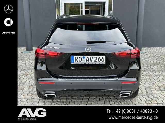 Mercedes-Benz GLA 200 Progressive