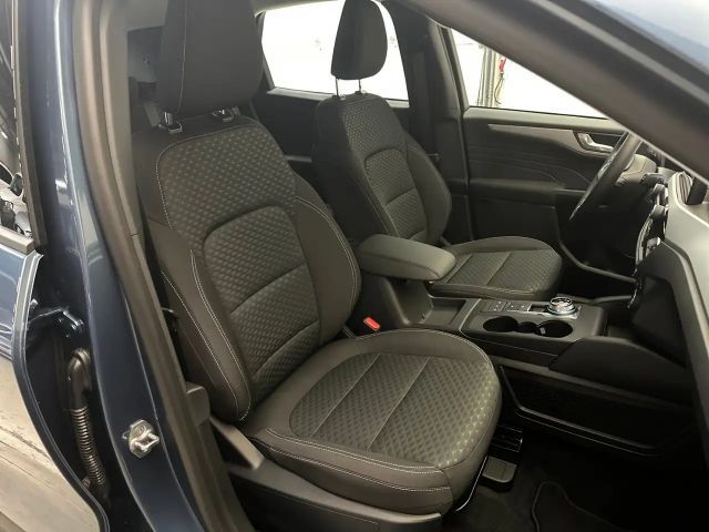 Ford Kuga Cool & Connect
