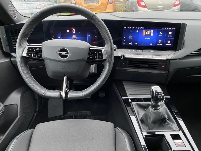 Opel Astra GS-Line Grand Sport