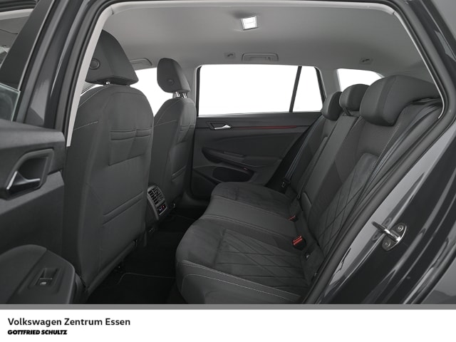 Volkswagen Golf DSG Style Variant