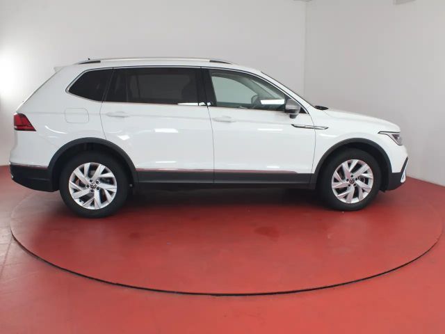 Volkswagen Tiguan Allspace DSG Life