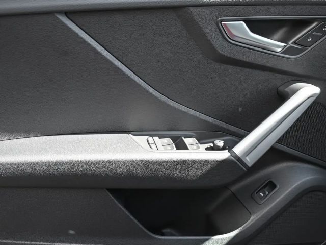 Audi Q2 35 TFSI S-Line
