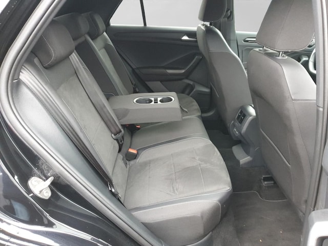 Volkswagen T-Roc 1.5 TSI DSG R-Line