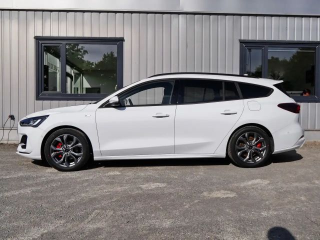 Ford Focus ST Line