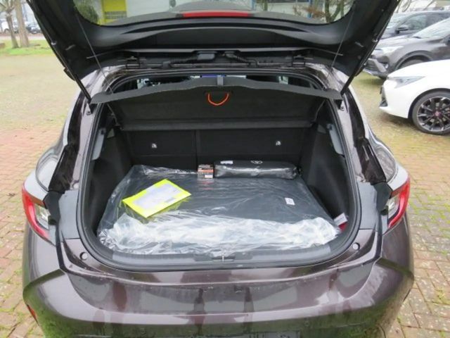 Toyota Corolla Hybride Team D