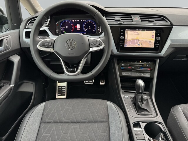 Volkswagen Touran 1.5 TSI DSG