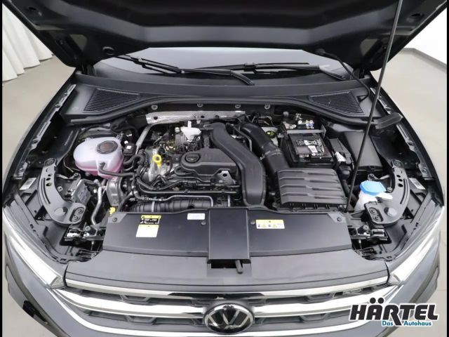Volkswagen T-Roc 1.5 TSI DSG R-Line