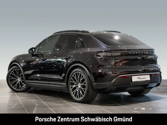 Porsche Macan 4
