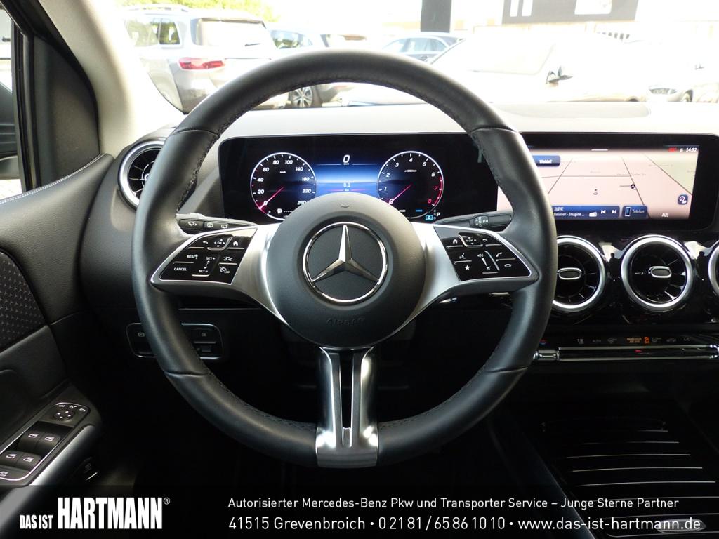 Mercedes-Benz B 200 Progressive Sedan