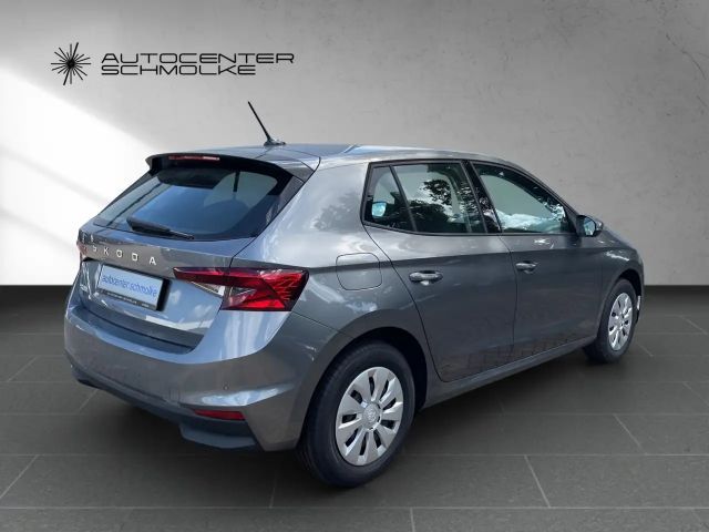 Skoda Fabia Fabia 1.0 MPI Essence *KLIMA*PDC*SHZ*LED*  Klima