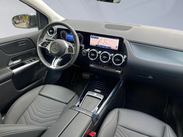 Mercedes-Benz B 180 Progressive Sedan