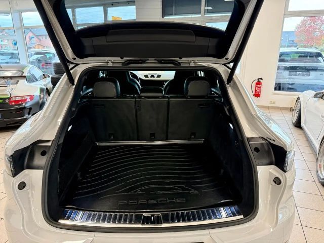 Porsche Cayenne Coupé GTS